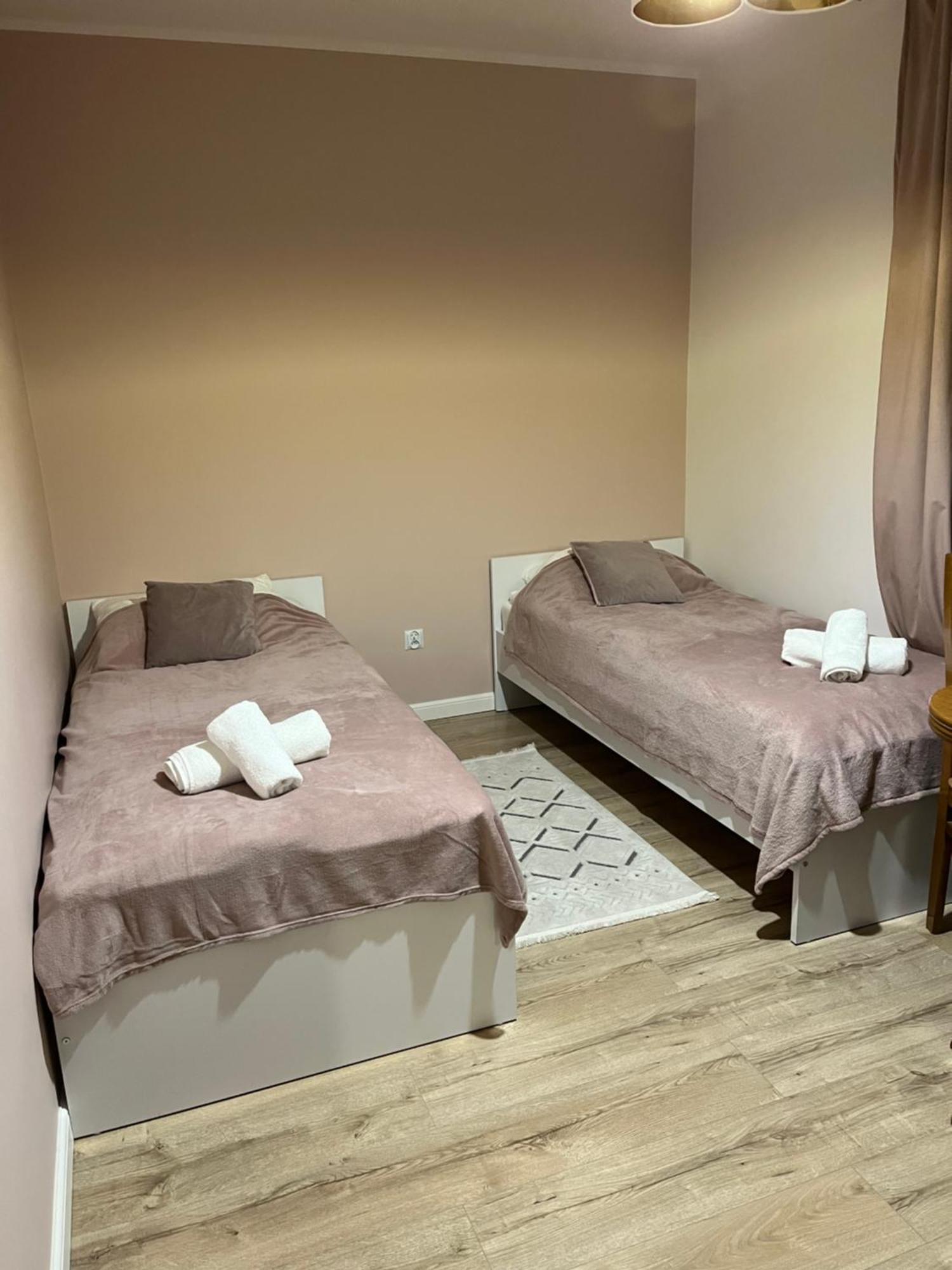Apartamento Nowoczesny Apartament Z Przestronna Lazienka Stalowa Wola Exterior foto